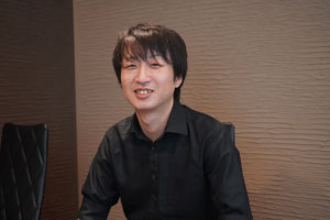 株式会社トゥーライズのスタッフ紹介